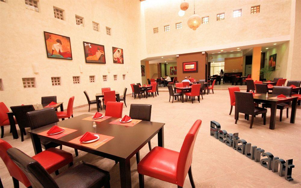 Hotel Gamma León de los Aldamas Extérieur photo