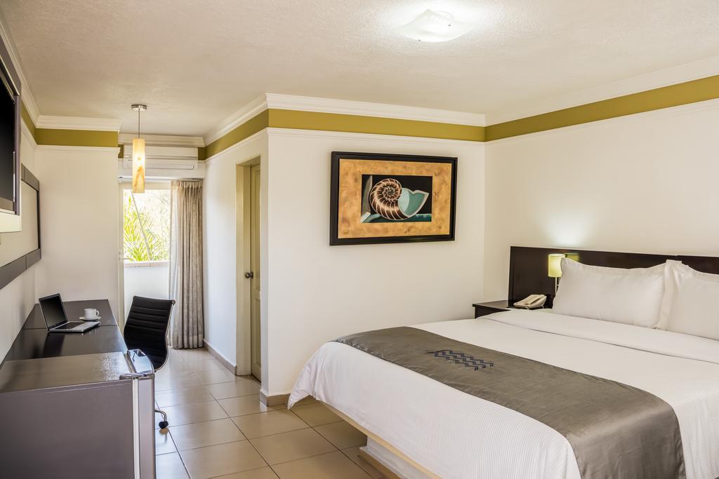 Hotel Gamma León de los Aldamas Extérieur photo
