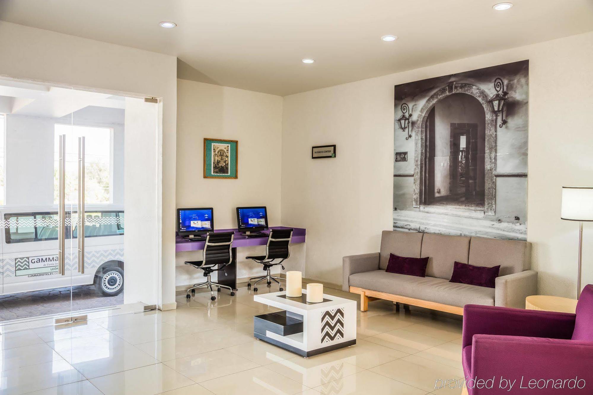 Hotel Gamma León de los Aldamas Extérieur photo